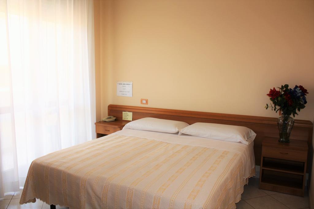 Hotel San Giorgio Vasto Exterior photo