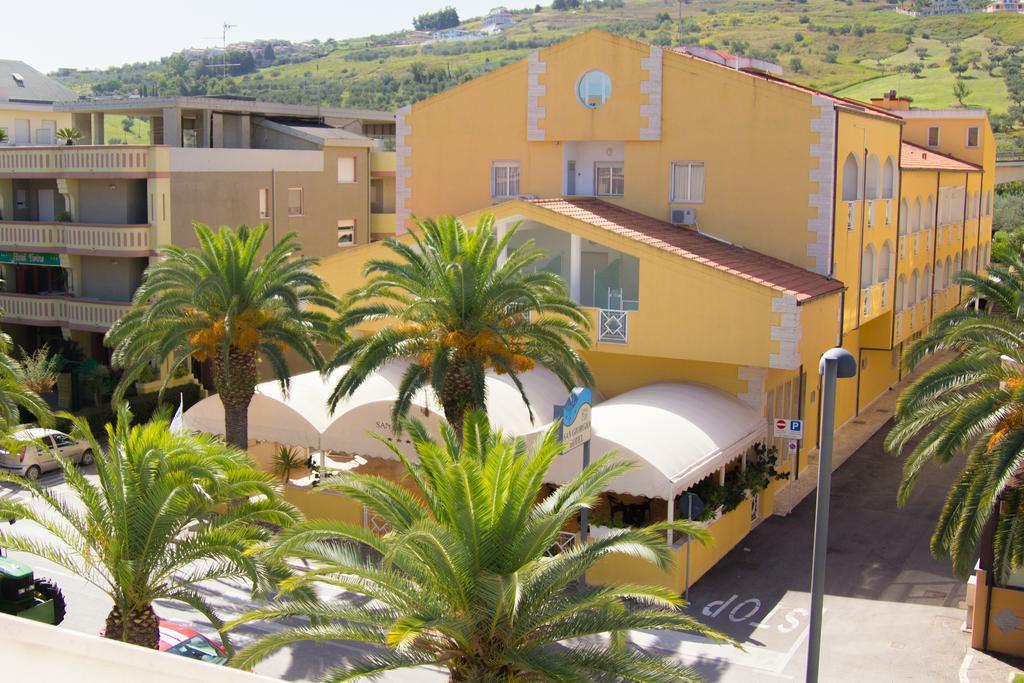 Hotel San Giorgio Vasto Exterior photo